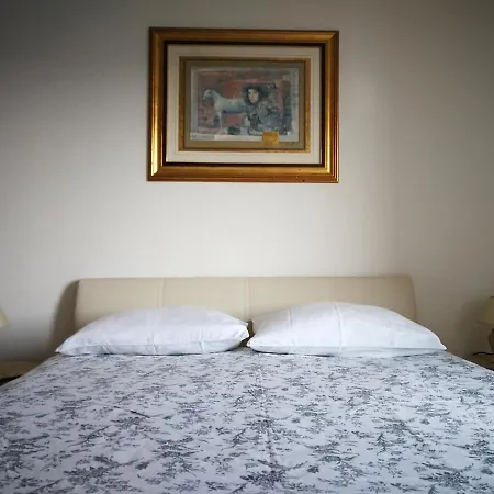 Kristy Appartement *