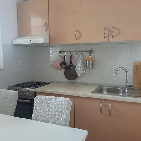 Kristy Apartman Zára